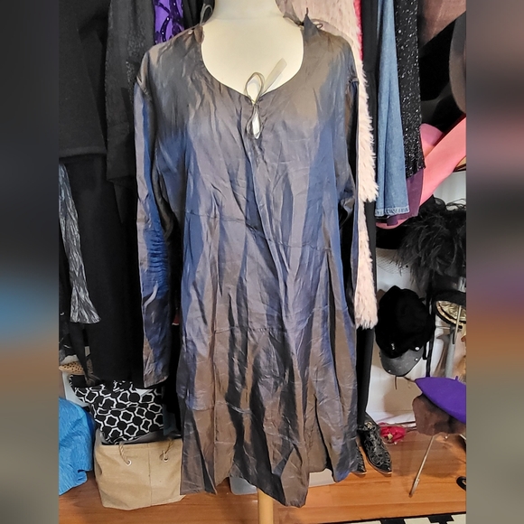 Artsy and Chic Cynthia Ashby Abstract Dress - Picture 4 of 6